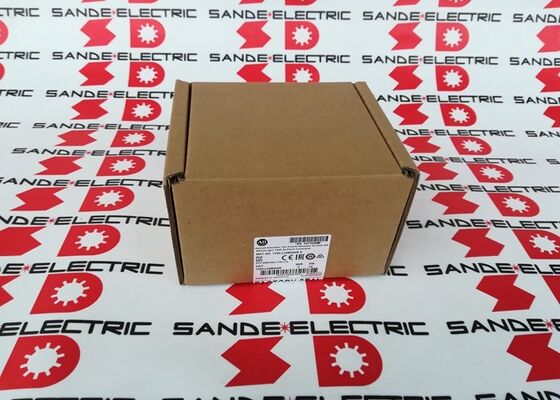 Une AB ALLEN BRADLEY 1762-L24BWAR -Fabrique scellée- 1762L24BWAR