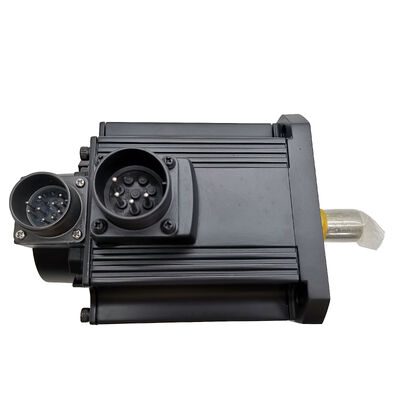 Un nouveau Mitsubishi Servo Motor HC-SF702B HCSF702B HC-SF702B Nouveau dans la boîte de l'usine scellée