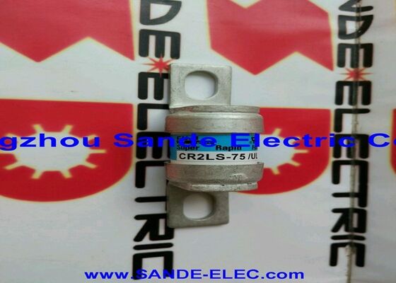 Les émetteurs-récepteurs sont des appareils électroniques.