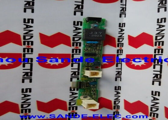 A20B-8002-0632 Fanuc PCB Board A20B80020632 A2OB-8OO2-O632 Les produits de base sont les suivants: