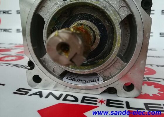 Le moteur de service KINETIX de 460V 4,5A 1,5 kW