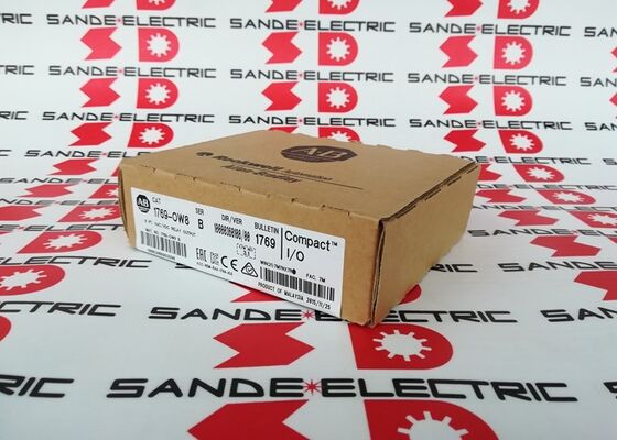 Un nouveau module AB 1769-OW8 PLC dans la boîte 1769OW8