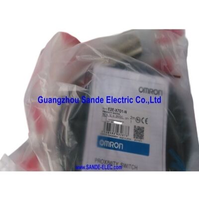 Le capteur de commutateur de proximité Omron E2E-X7D1-N E2EX7D1N