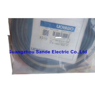 Le capteur de commutateur de proximité OMRON E2E-X2D1-N-Z E2EX2D1NZ