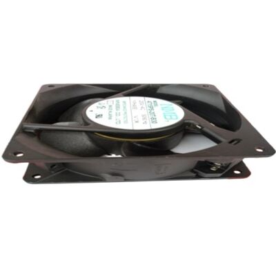 Le ventilateur NMB 4715PS-20T-B30 200V 14/13W 120*120*38MM