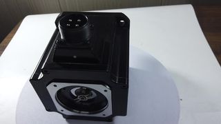 Servomoteur CA Mitsubishi HF-SP524 500 W MELSERVO-J3 400 V — Présentation du produit