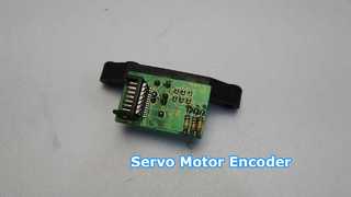 Encodeur FANUC A20B 2002 0310 Fixation de la broche vers le bas